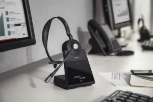 jabra engage75 mono call center closeup
